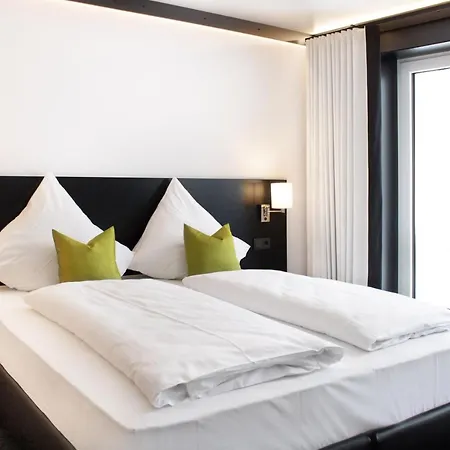 Hotel Obd By Wmm *